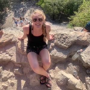 Meet your Posher, Amber